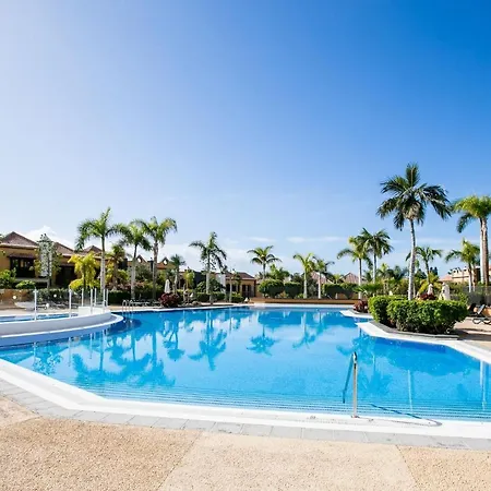 Townhouse In El Duque