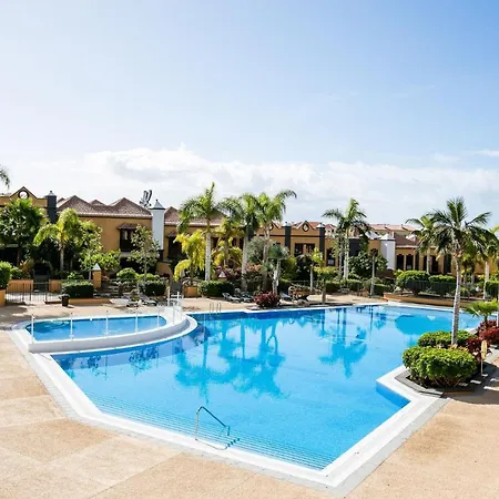 Townhouse In El Duque Costa Adeje (Tenerife)